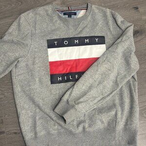 Tommy Hilfiger Grey Big Flag Logo Crewneck Sweatshirt (Size M)